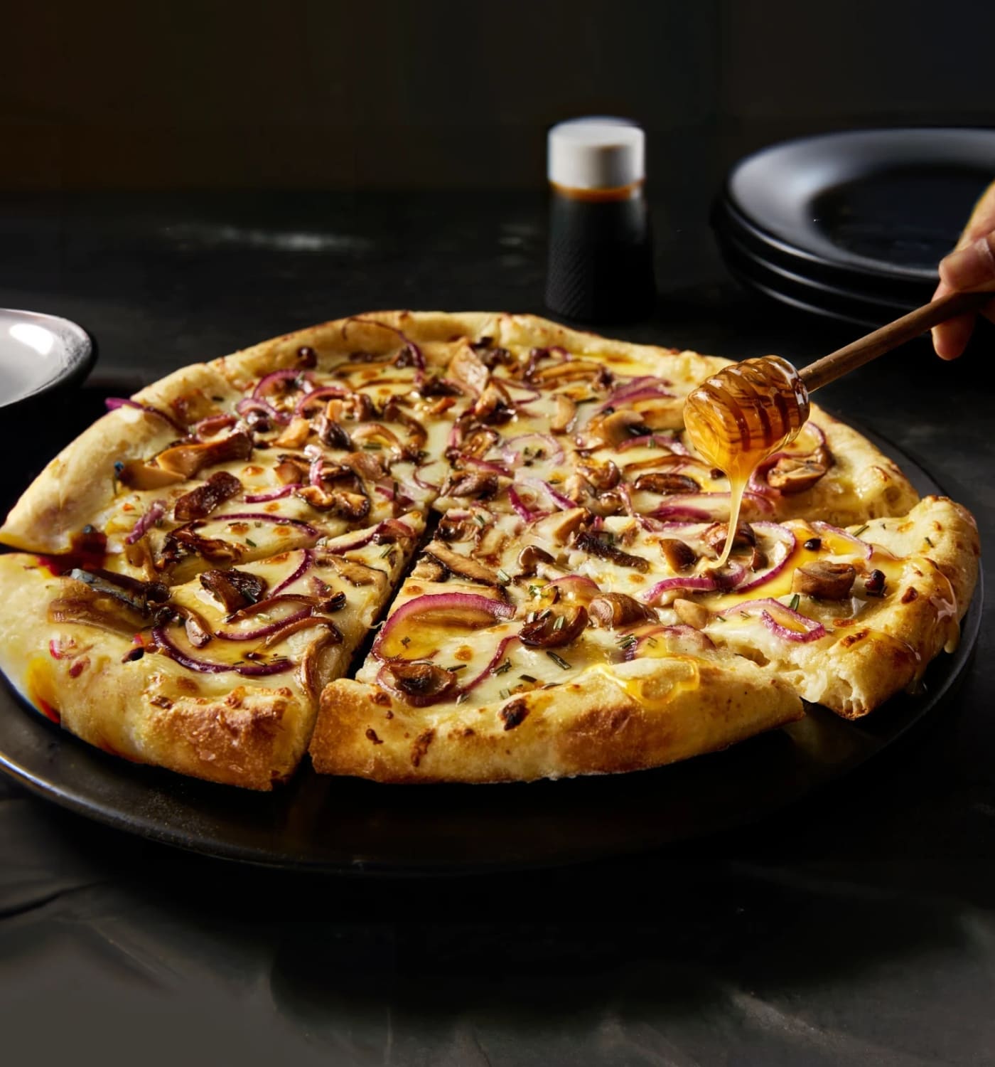 White Pizza with Mushrooms and Black Truffle Honey Heinz