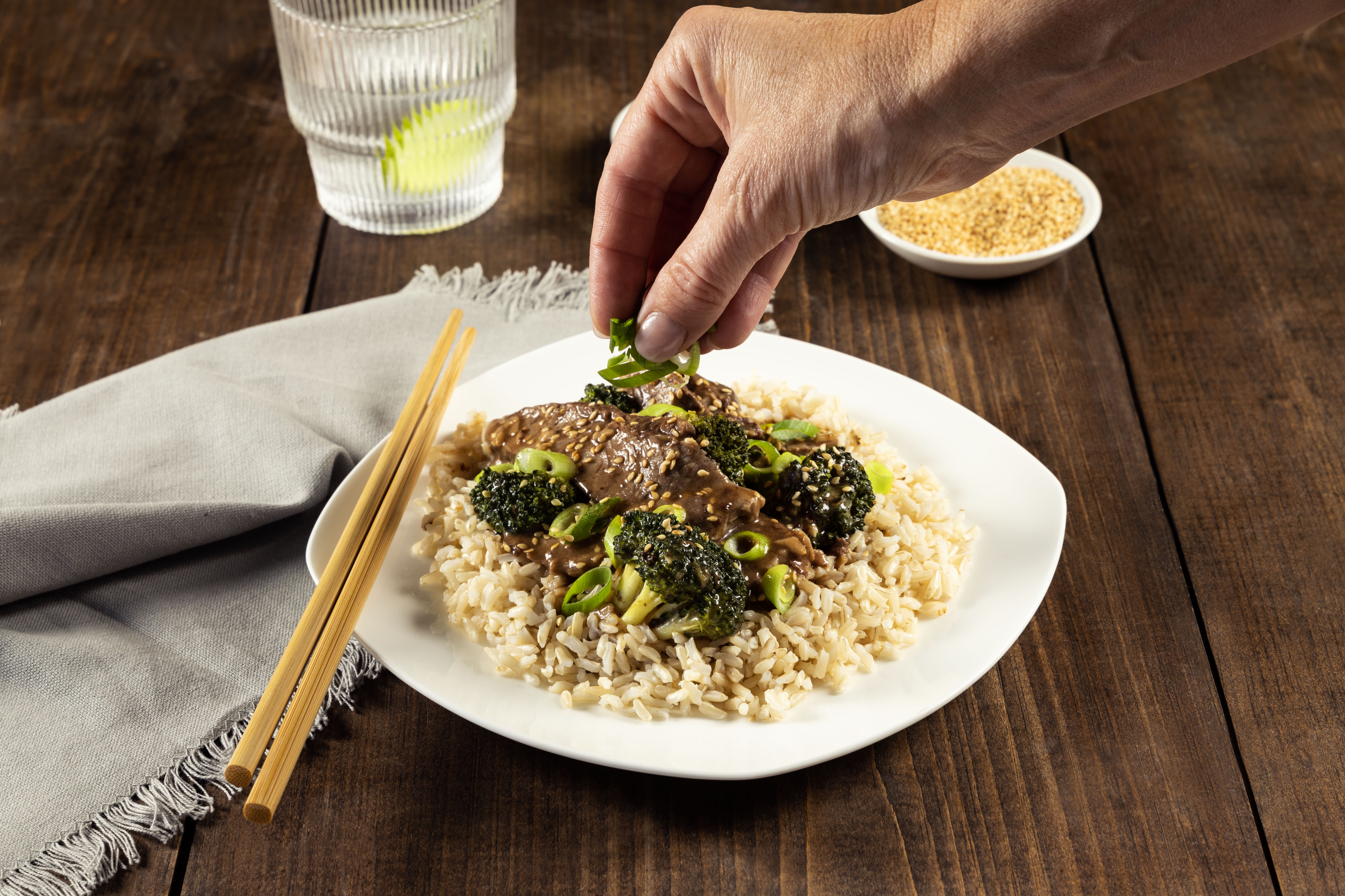 Slow Cooker Sesame Beef & Broccoli | Heinz