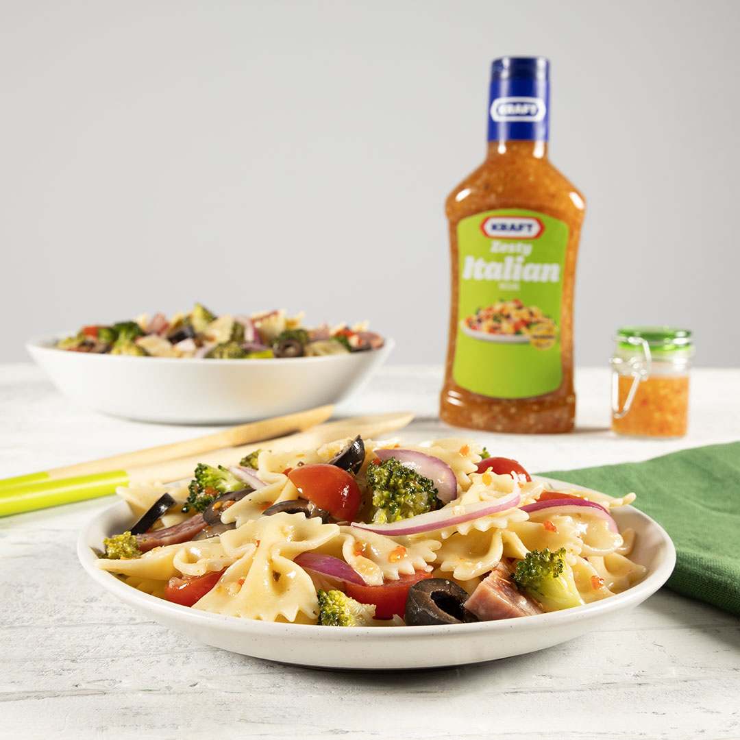 Bow-Tie Pasta Salad | Kraft Salad Dressing | United States | Recipes - Kraft Heinz