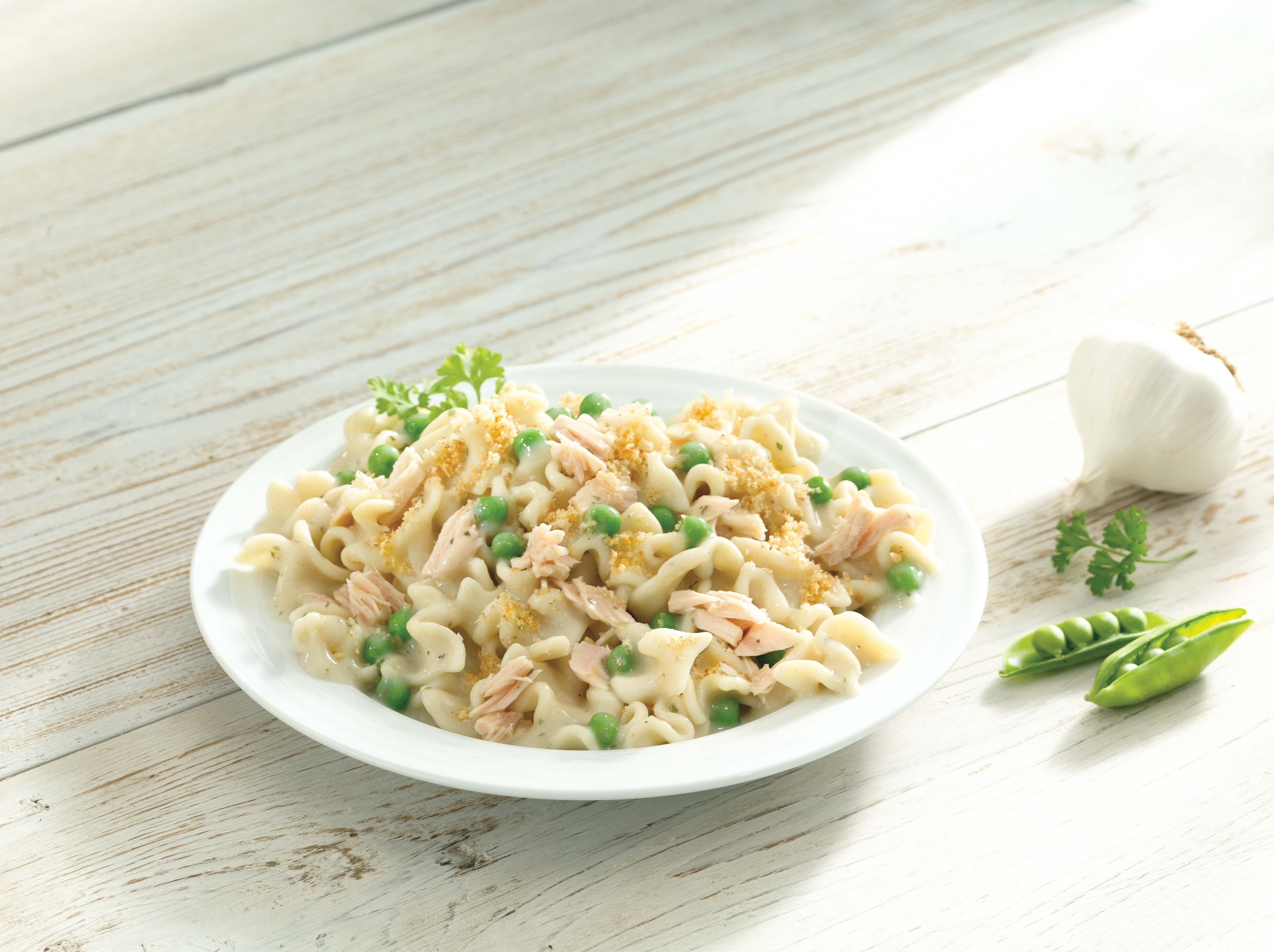 Creamy Tuna Noodle Casserole | PHILADELPHIA | United States | Recipes - Kraft Heinz