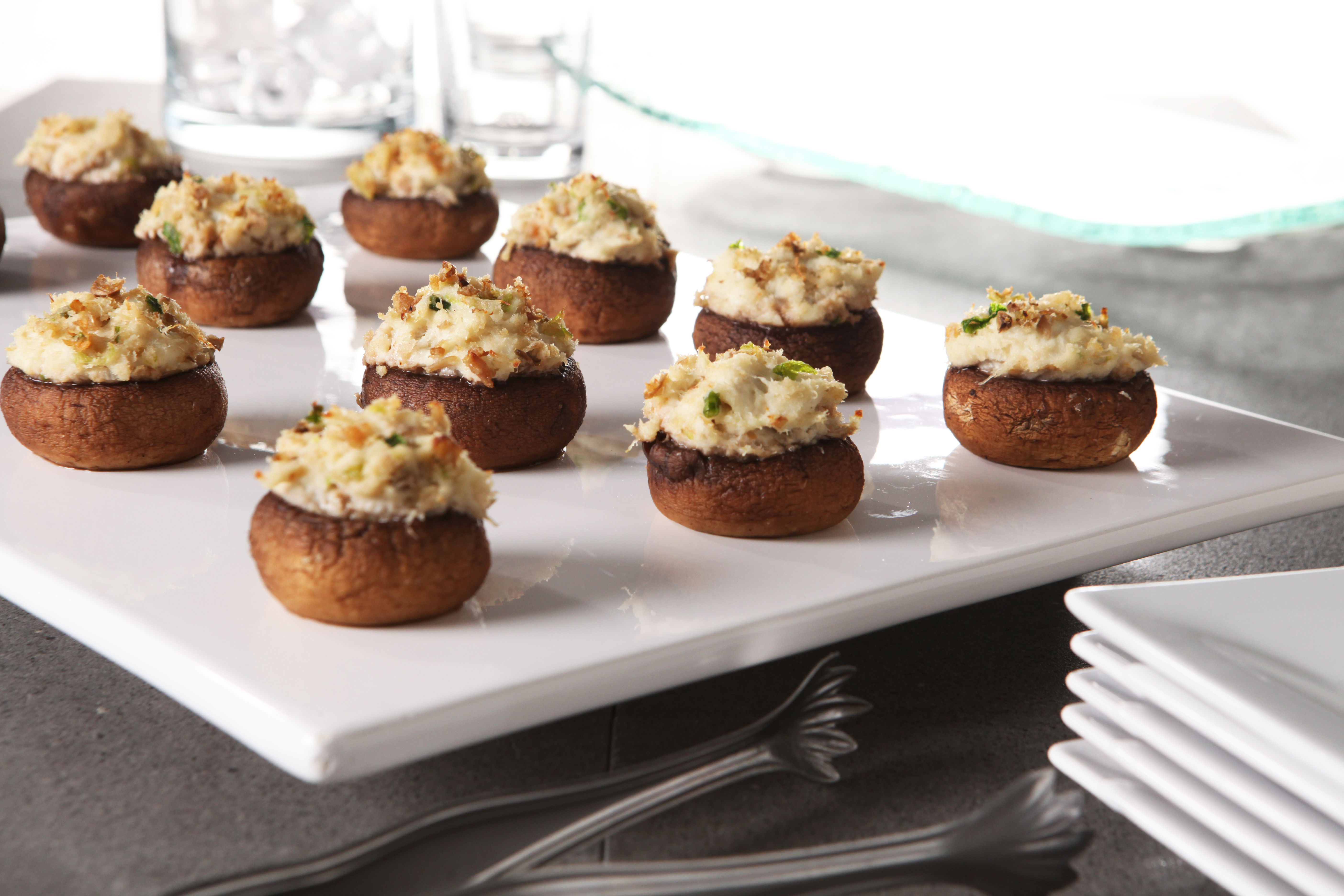 Crabmeat-Stuffed Mushrooms | PHILADELPHIA | United States | Recipes - Kraft Heinz
