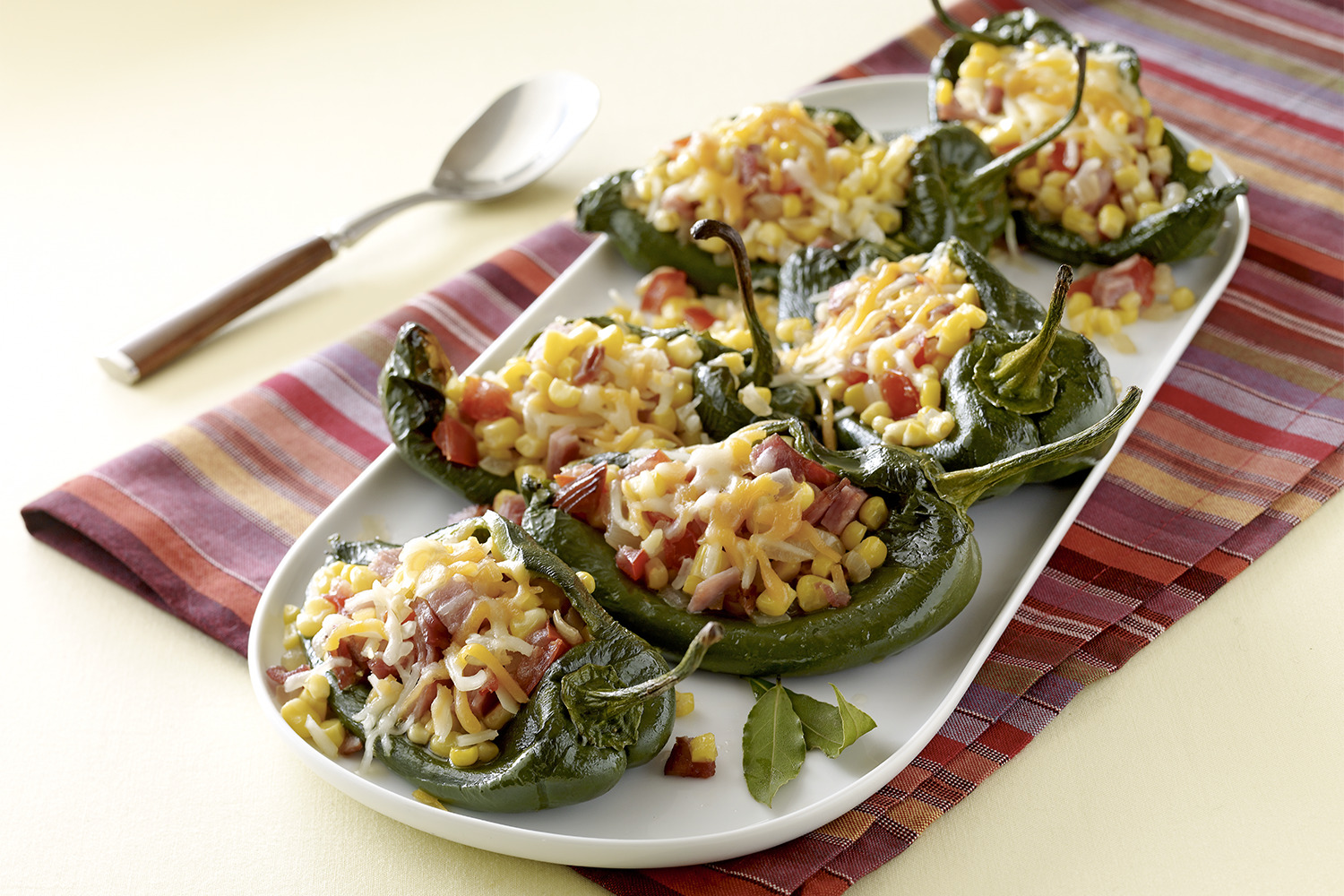 Oven-Baked Stuffed Poblano Pepper Recipe | Oscar Mayer | United States | Recipes - Kraft Heinz