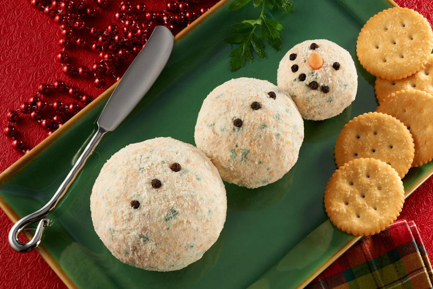 Snowman Cheese Ball - Recipes - Kraft Heinz