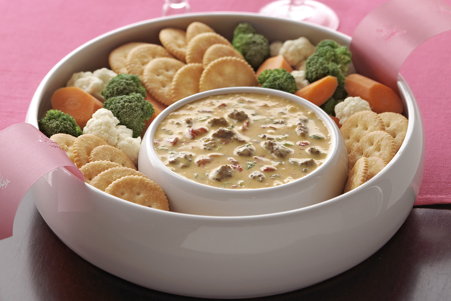 VELVEETA® Spicy Cheeseburger Dip | VELVEETA | United States | Recipes - Kraft Heinz
