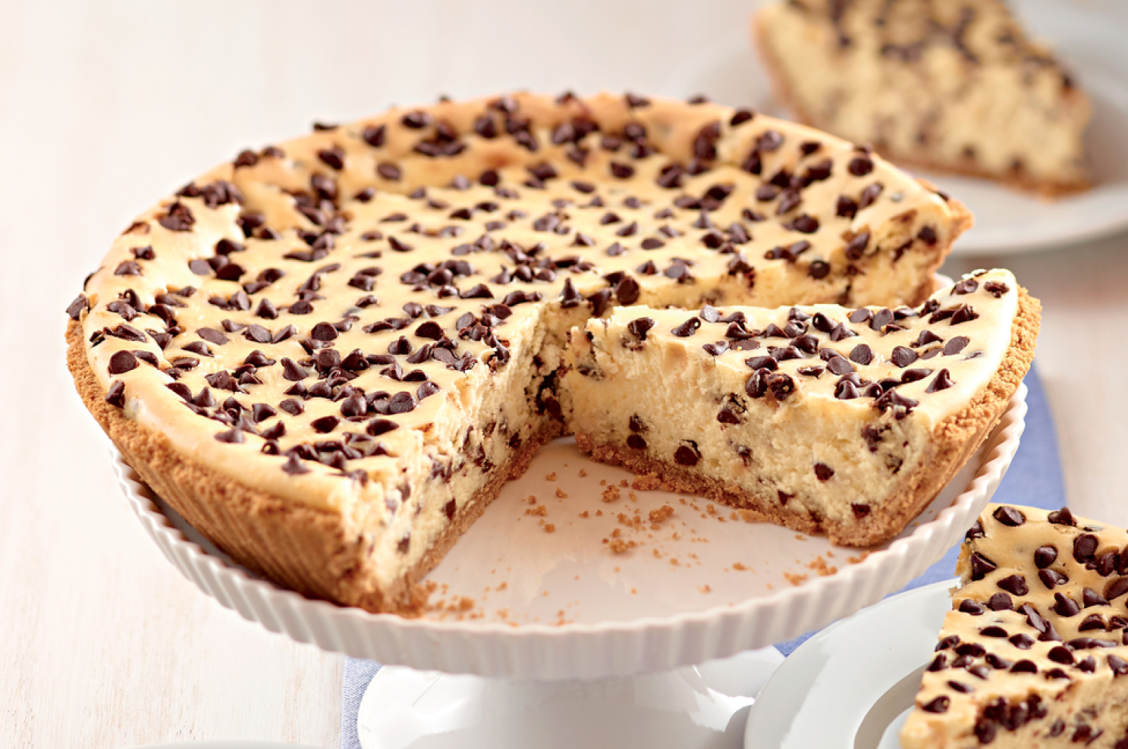 PHILADELPHIA 3-Step Chocolate Chip Cheesecake