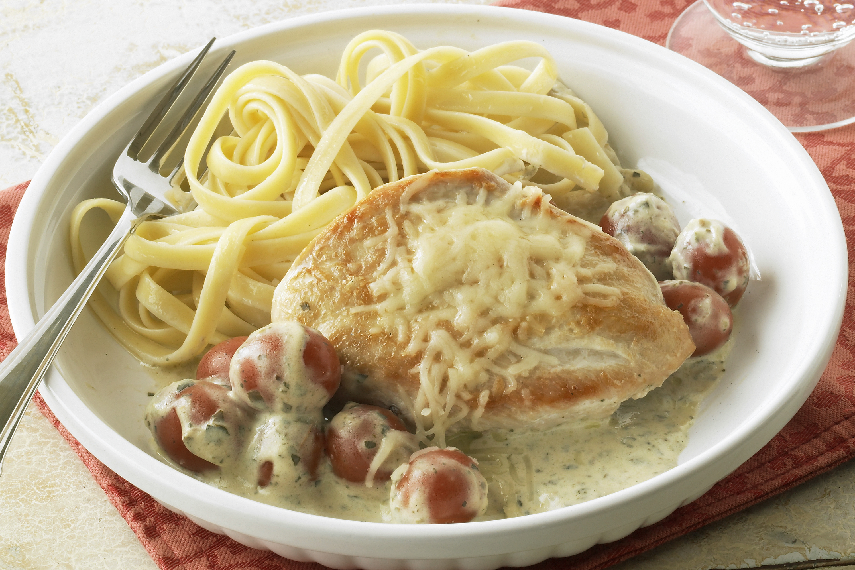 Tuscan Chicken Simmer | PHILADELPHIA | United States | Recipes - Kraft Heinz