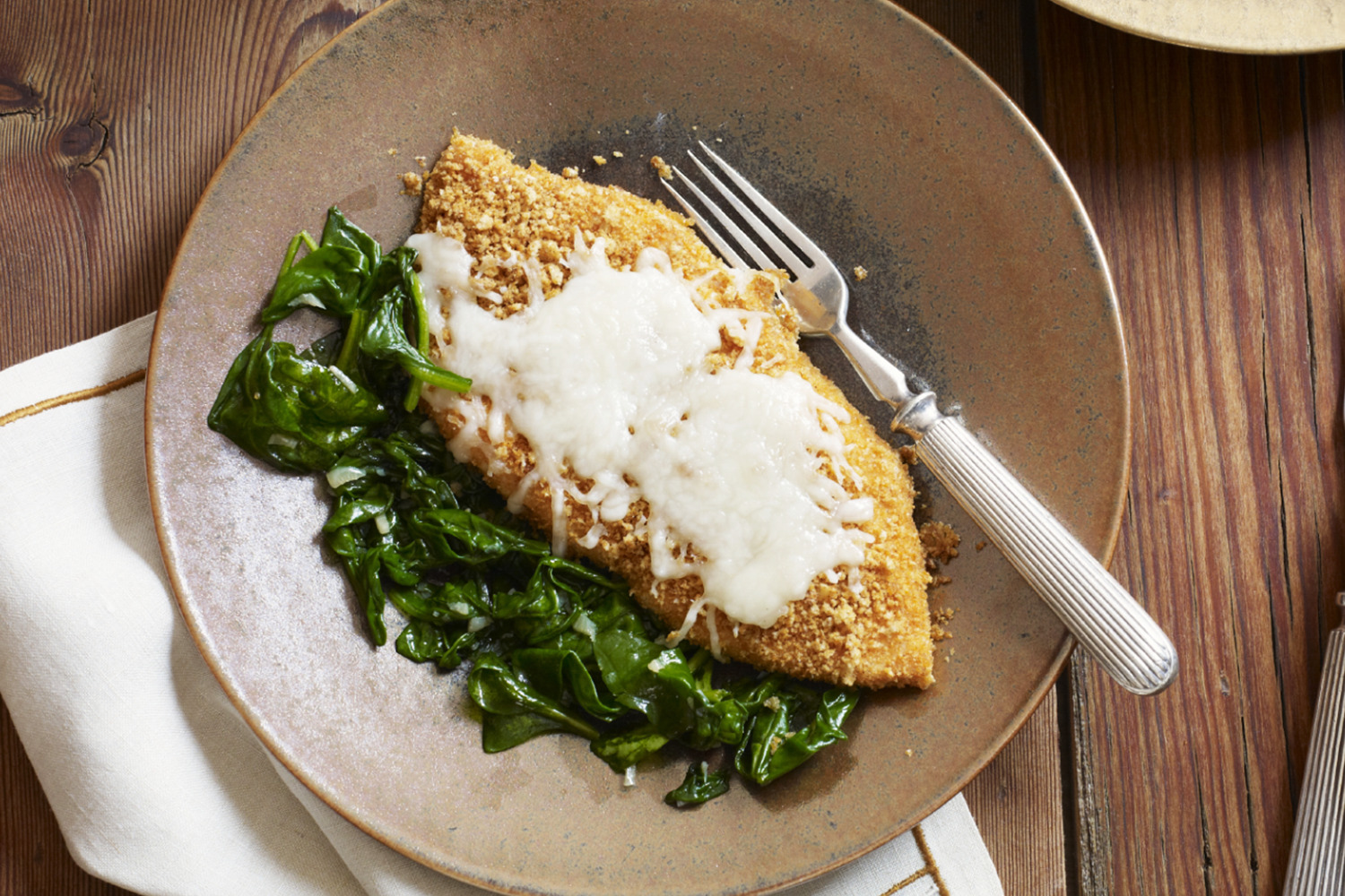 Crispy Mozzarella Chicken with Garlic Spinach | Shake'n'Bake | United States | Recipes - Kraft Heinz