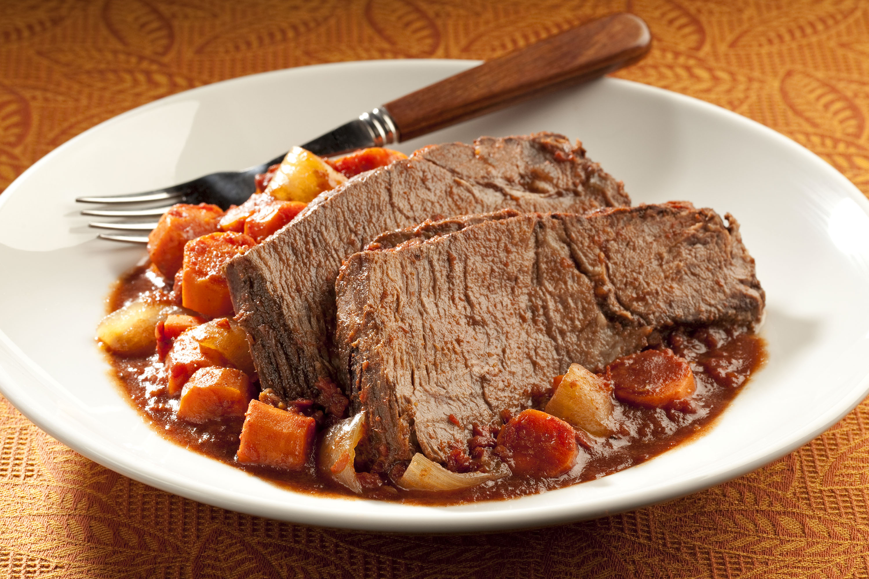 Slow-Cooker Zesty Italian Pot Roast | Kraft Salad Dressing | United States | Recipes - Kraft Heinz