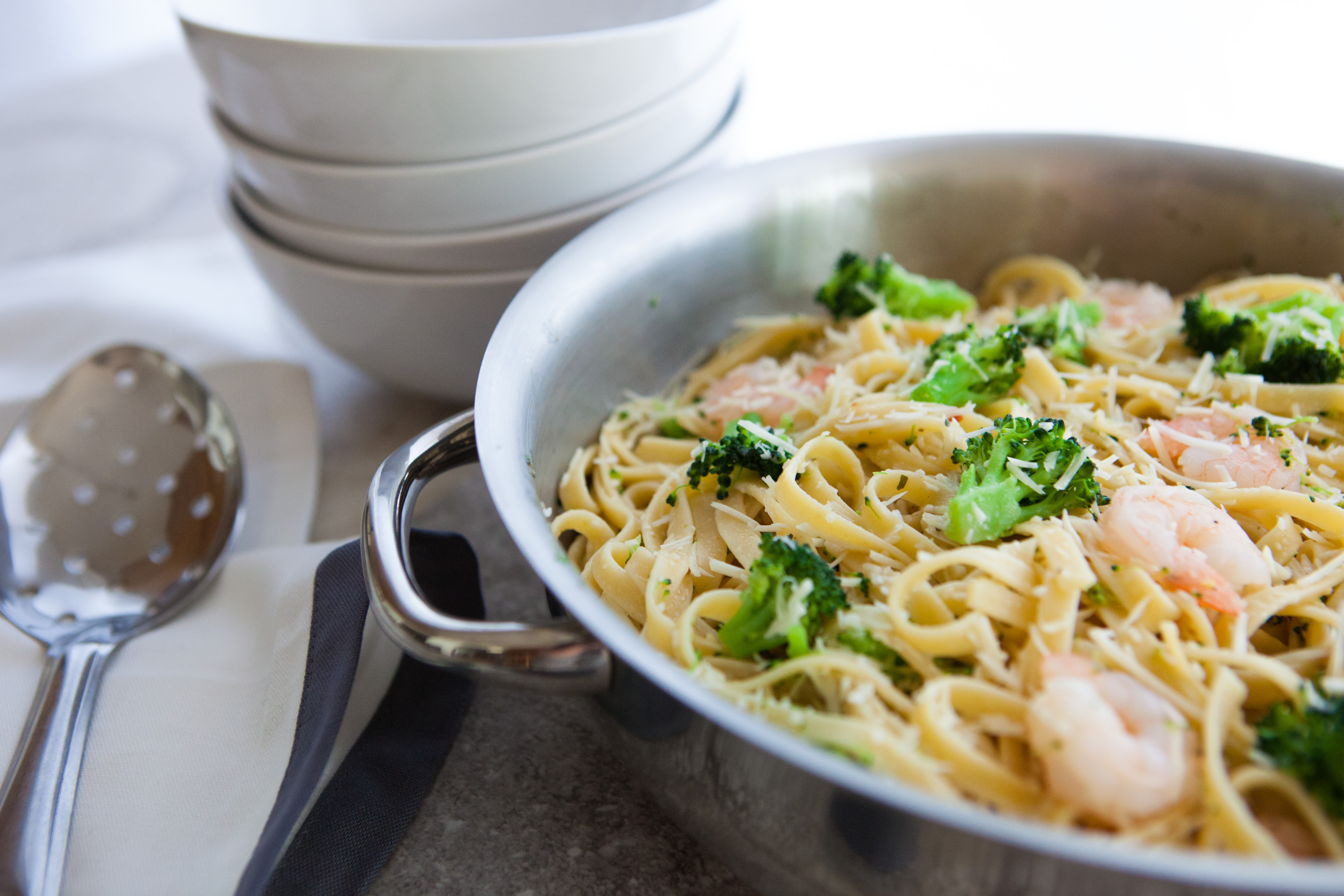 Quick Garlic-Shrimp Pasta | Good Seasons | United States | Recipes - Kraft Heinz