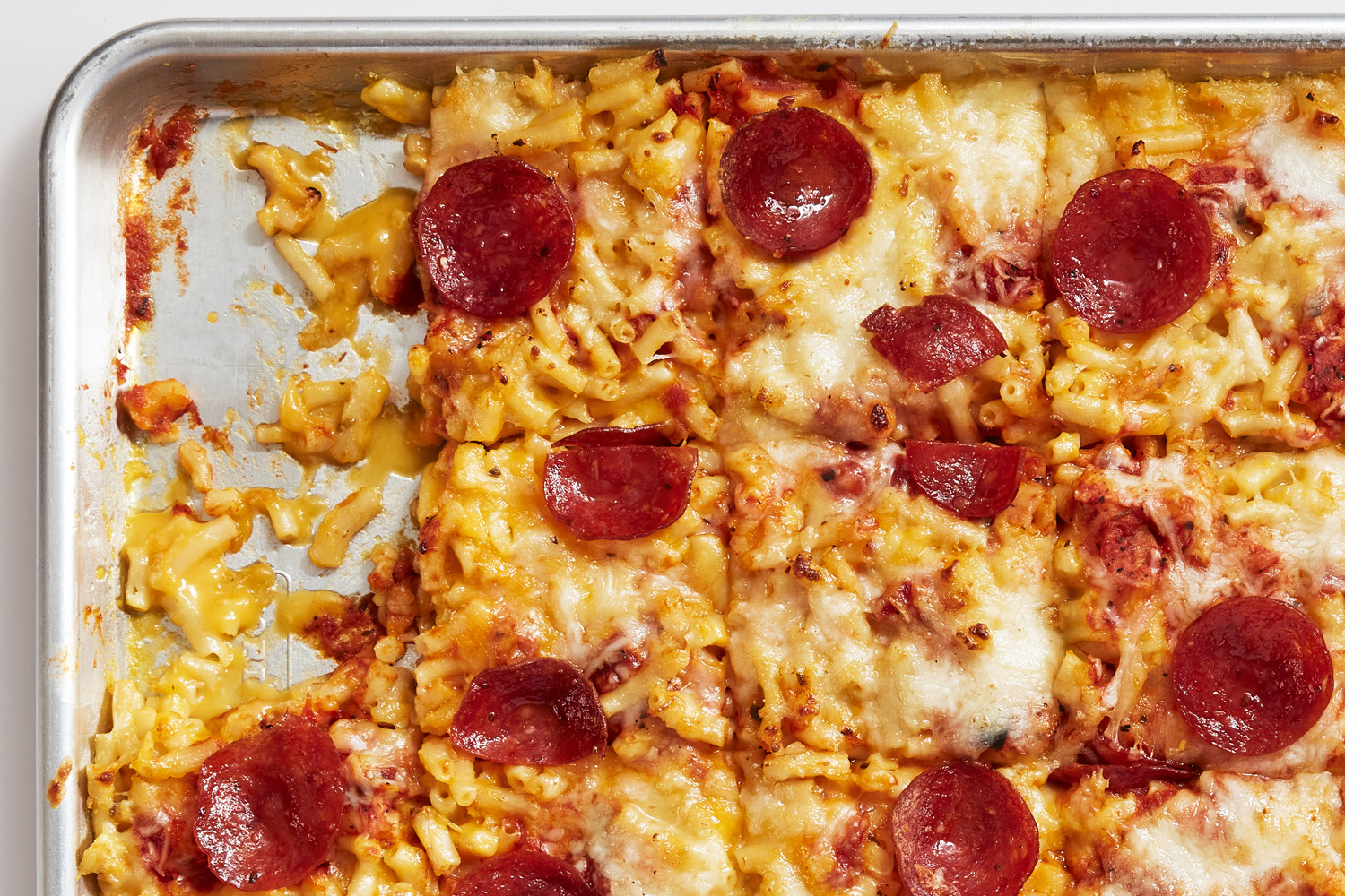 Sheet-Pan Mac and Cheese Pizza | KRAFT MAC AND CHEESE | United States | Recipes - Kraft Heinz