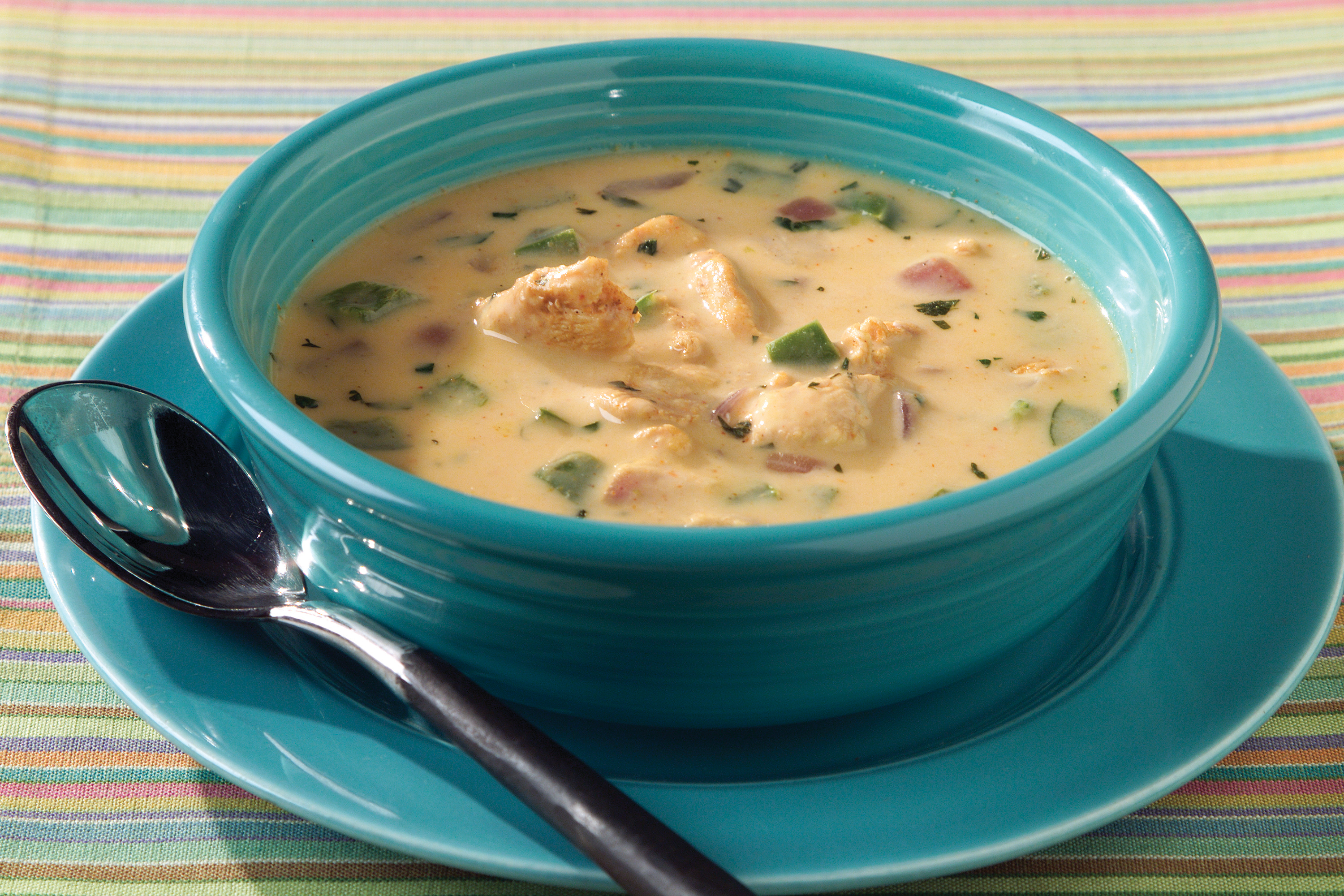 Santa Fe Chicken Fajita Soup | Velveeta | Canada | Recipes - Kraft Heinz