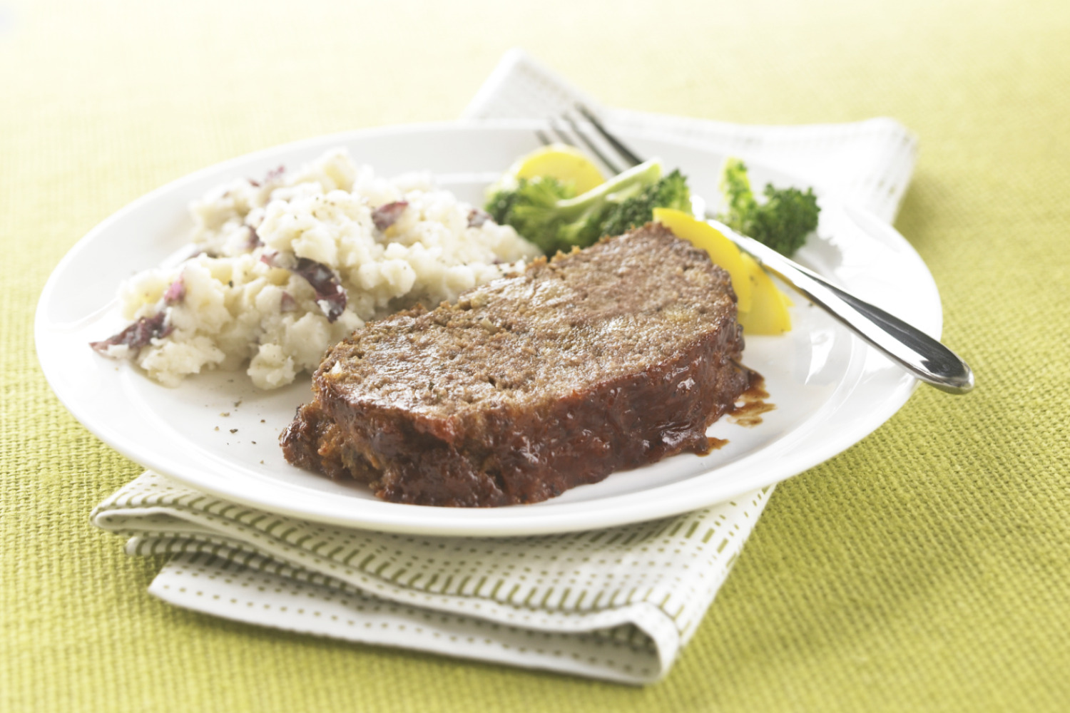 Easy Pleasing Meatloaf | Kraft Stove Top | Canada | Recipes - Kraft Heinz