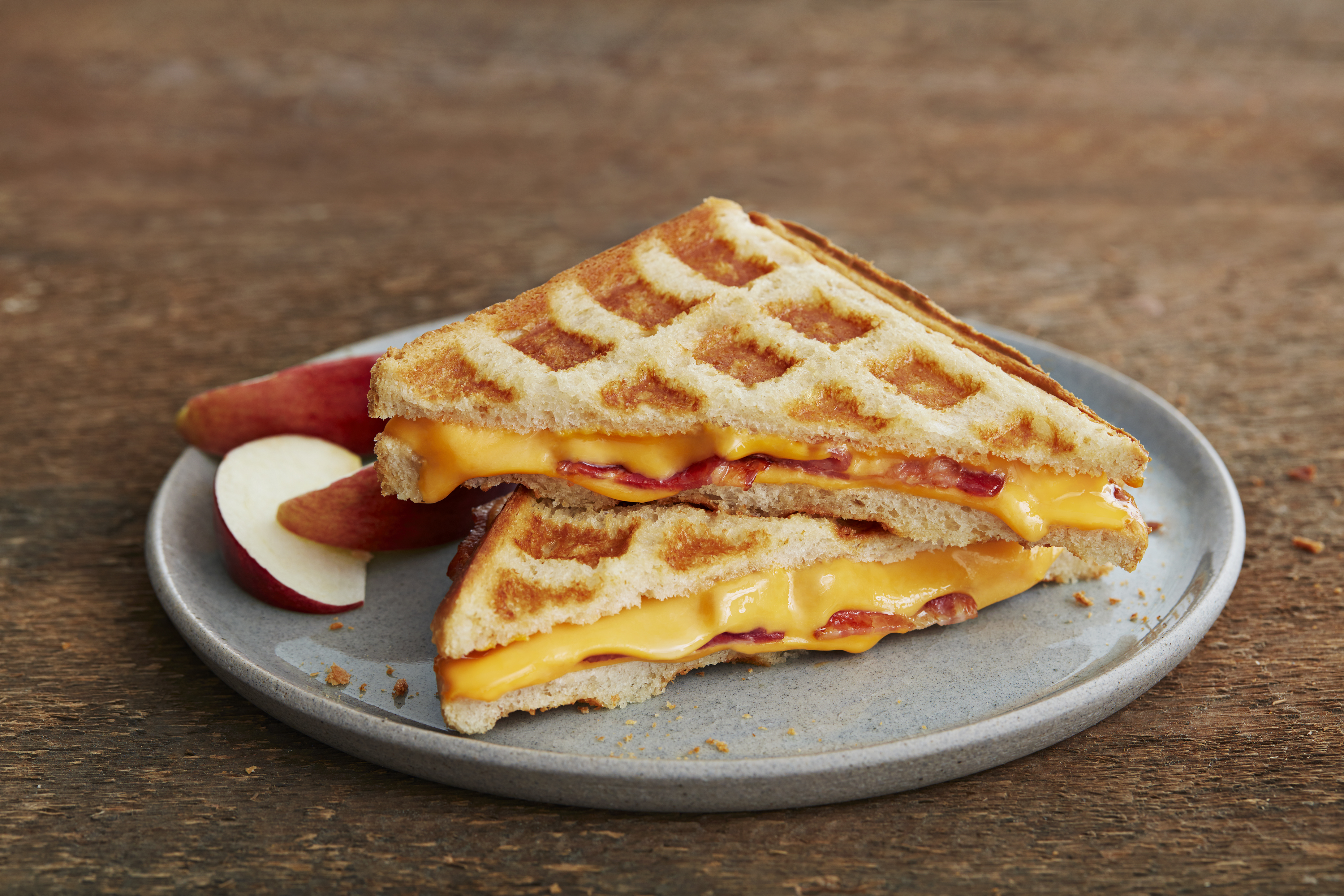 Waffle Grilled Cheese and Bacon | Kraft Singles | Canada | Recipes - Kraft Heinz