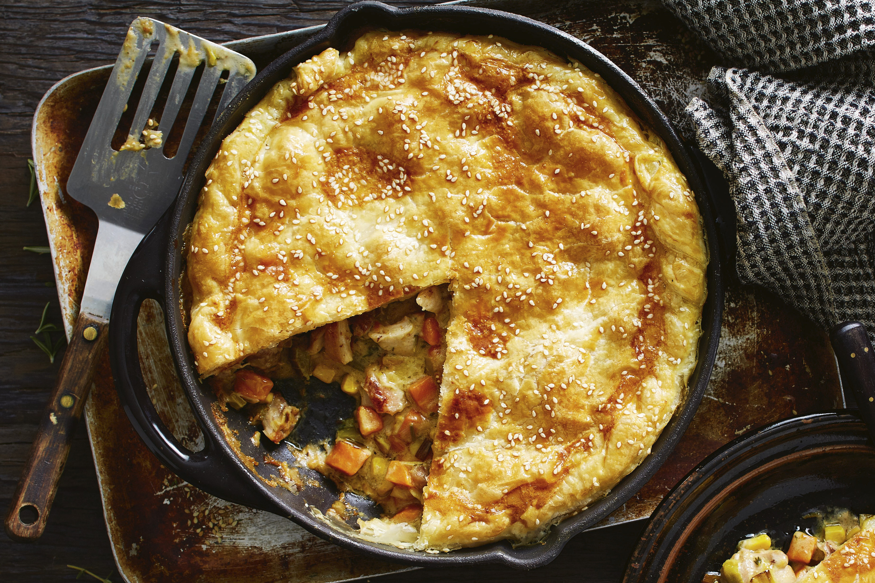 Country Chicken Pie | Kraft Salad Dressing | Canada | Recipes - Kraft Heinz