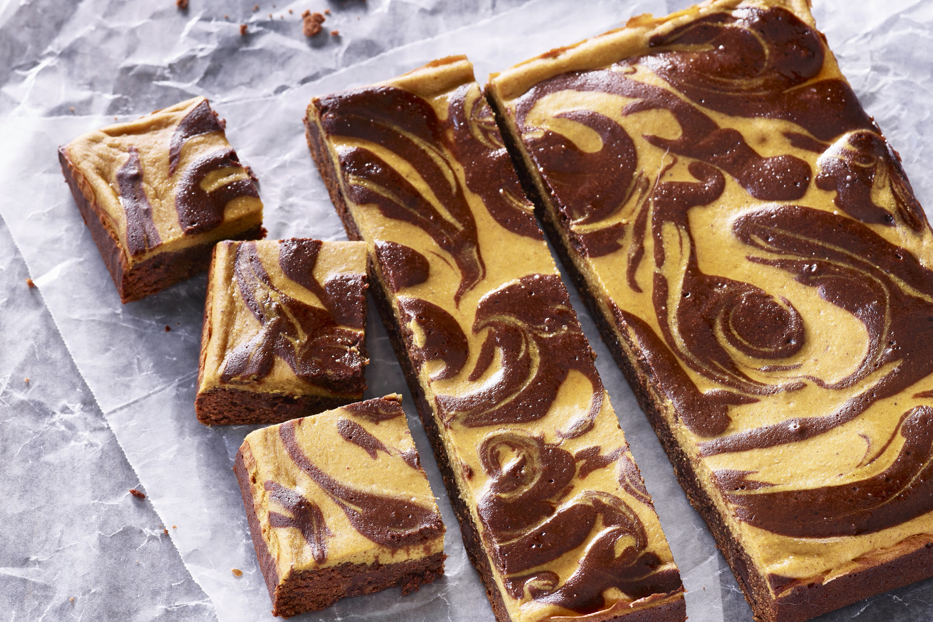 Marbled Pumpkin Cheesecake Brownies | Baker's | Canada | Recipes - Kraft Heinz
