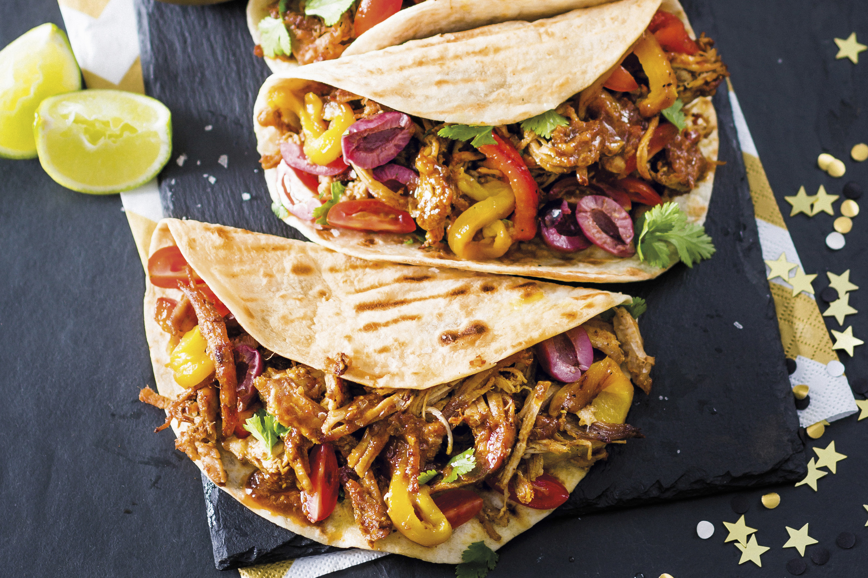 Pulled Pork Tacos with Cilantro-Lime Sour Cream | Diana Sauce | Canada | Recipes - Kraft Heinz