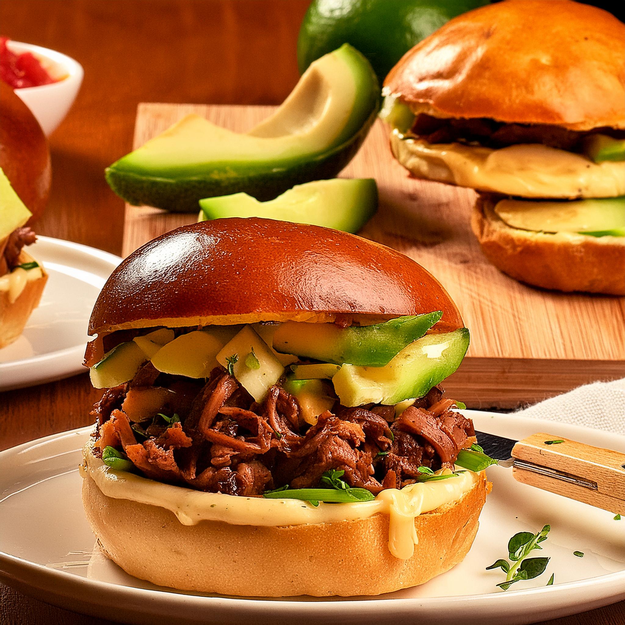 Slow pulled pork with pineapple salsa | Golden Circle | Australia | Recipes - Kraft Heinz