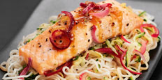 Lemon and ginger salmon noodles | Amoy | United Kingdown | Recipes - Kraft Heinz