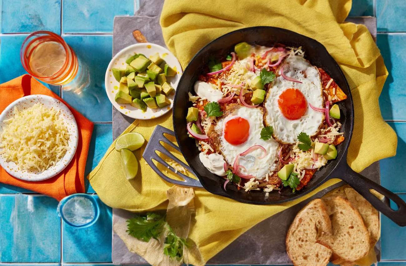 Chilaquiles divorciados by chef flavia moran pozzi | Las Chicas | United Kingdown | Recipes - Kraft 