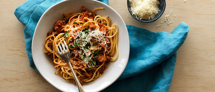 [SERIOUSLY] GOOD™ spaghetti bolognese | Food In A Minute | New Zealand | Recipes - Kraft Heinz