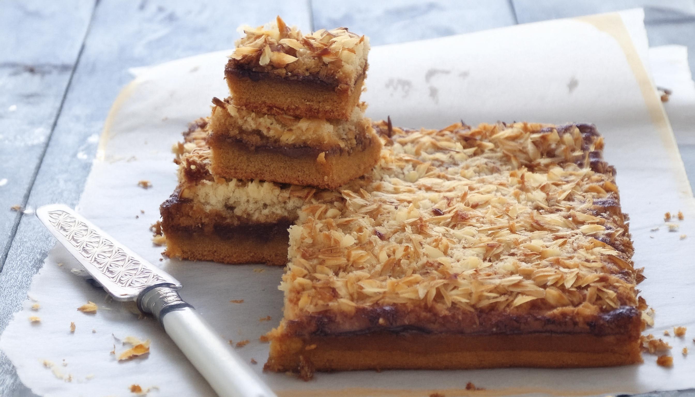 Anzac caramel slice | Food In A Minute | New Zealand | Recipes - Kraft Heinz