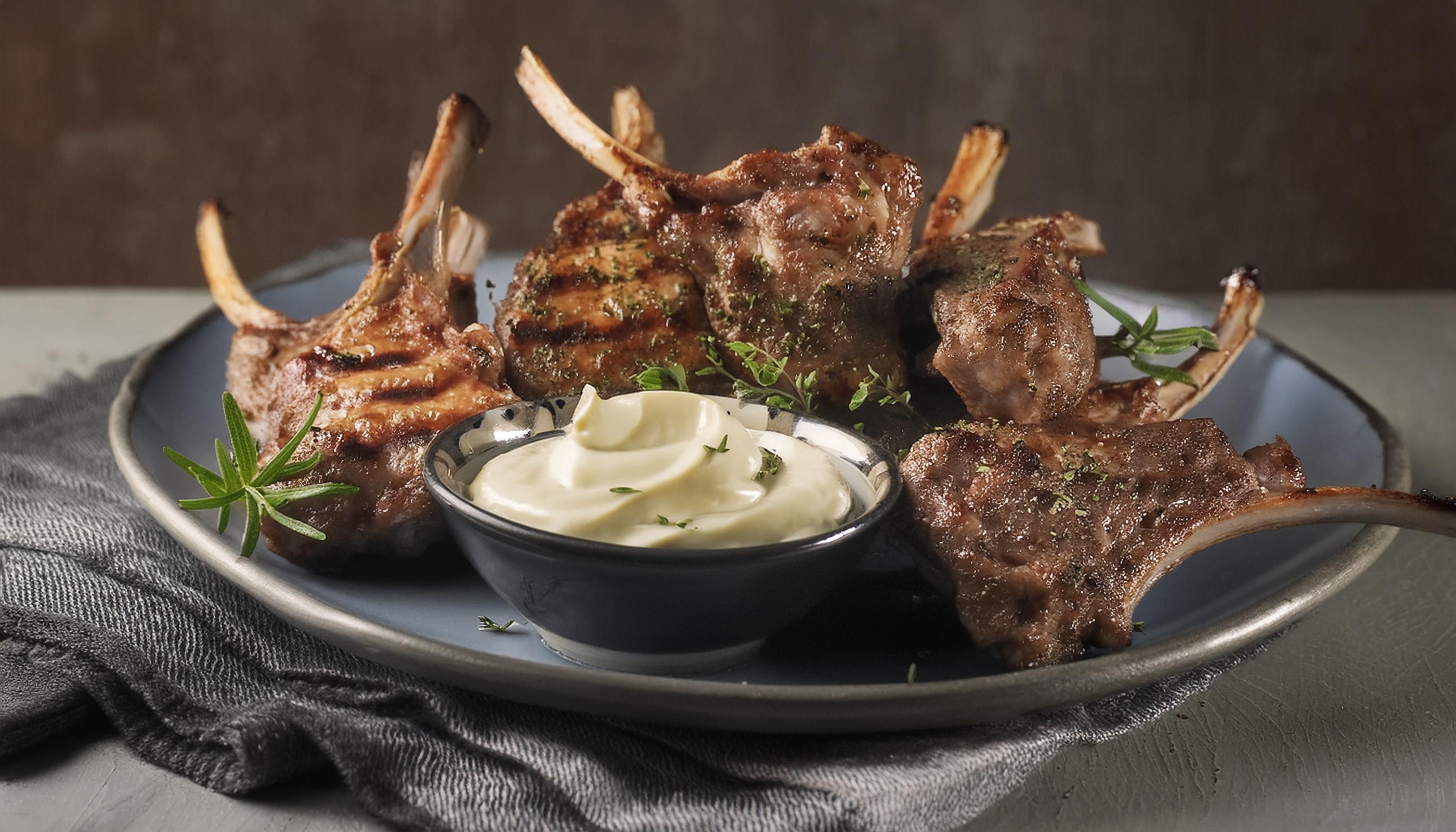 Grilled lamb cutlets | Food In A Minute | Recipes - Kraft Heinz