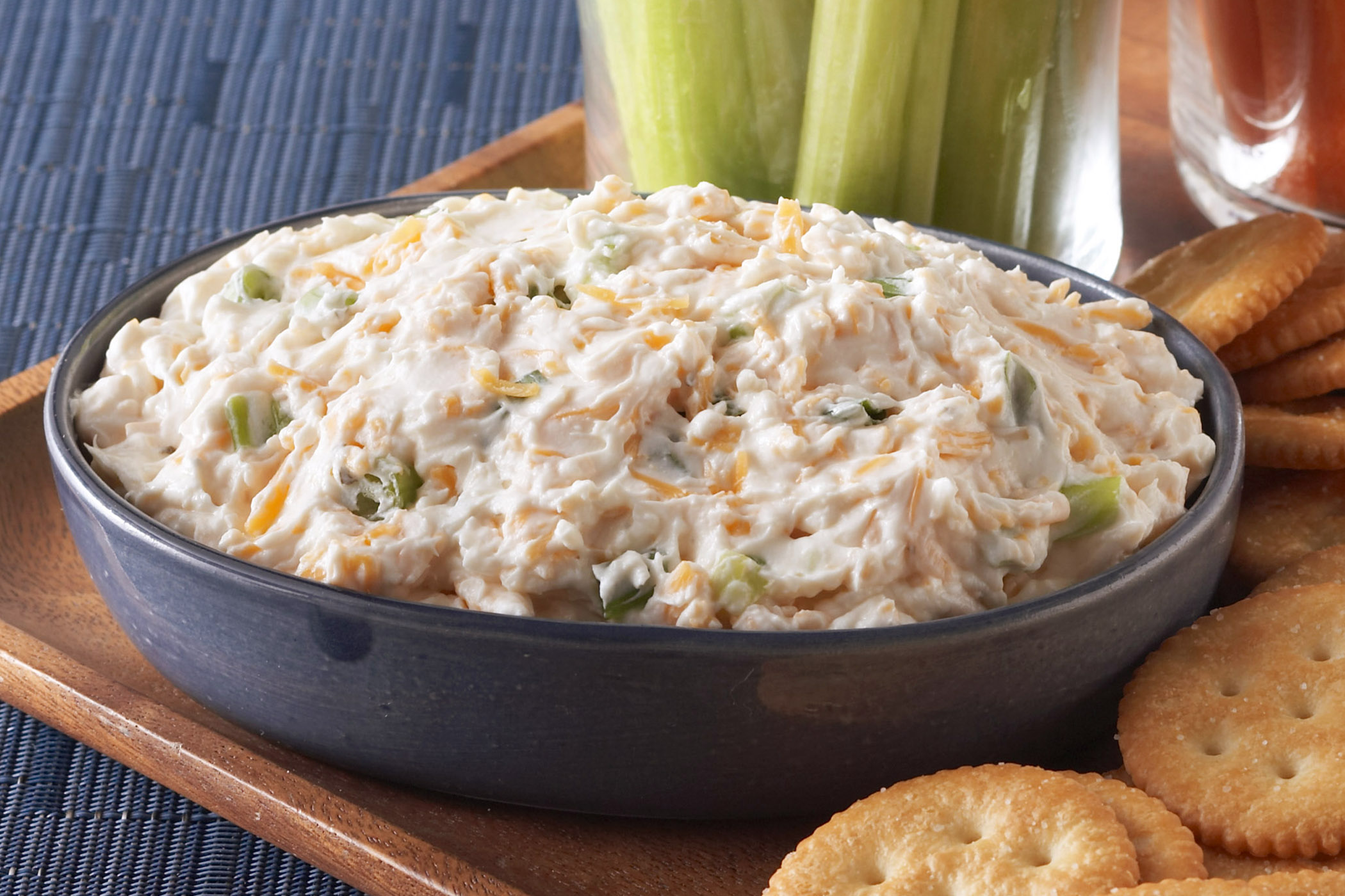 Beer-Cheese Dip | Philadelphia | Recipes - Kraft Heinz