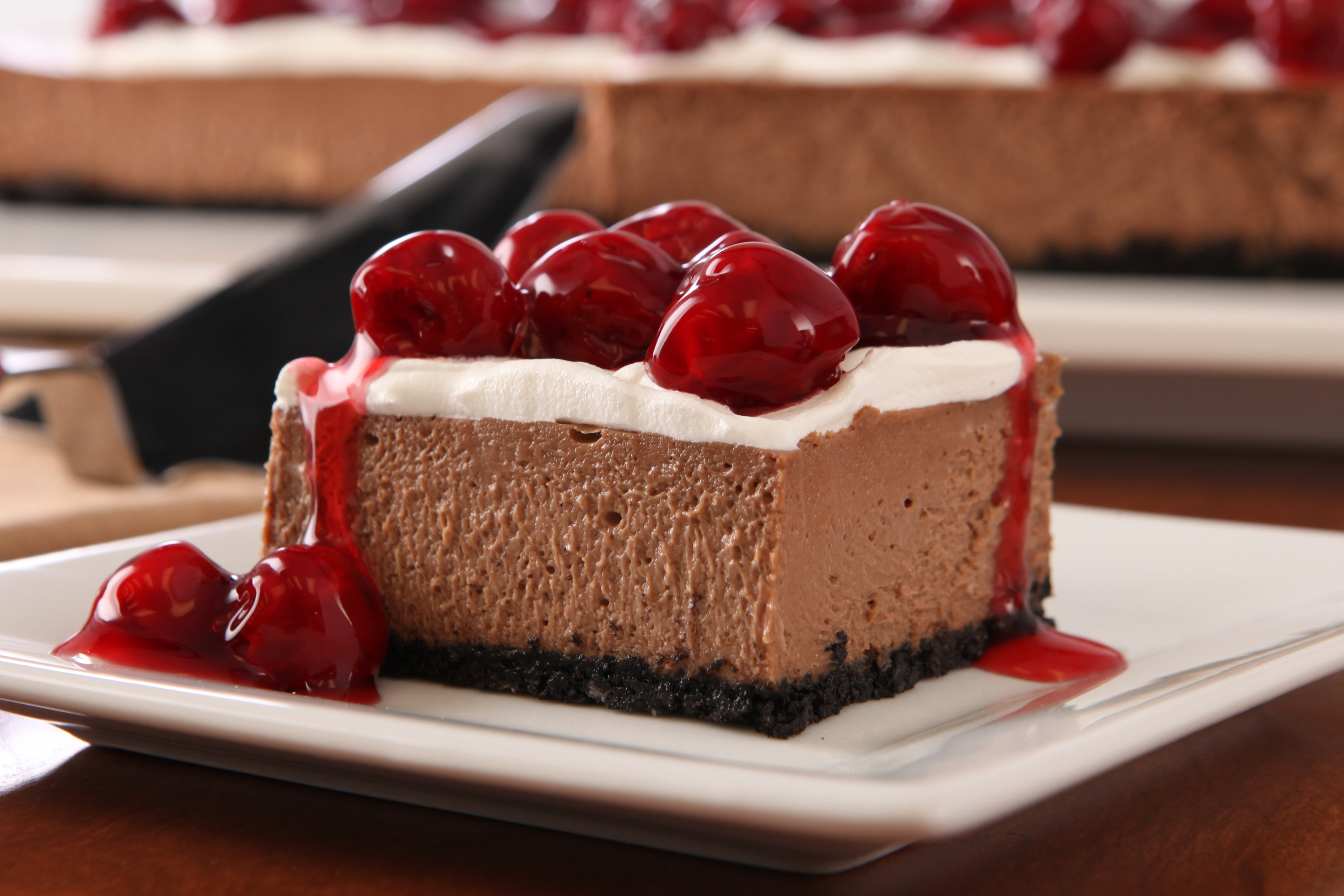 PHILADELPHIA Black Forest Cheesecake | Baker's | Canada | Recipes - Kraft Heinz