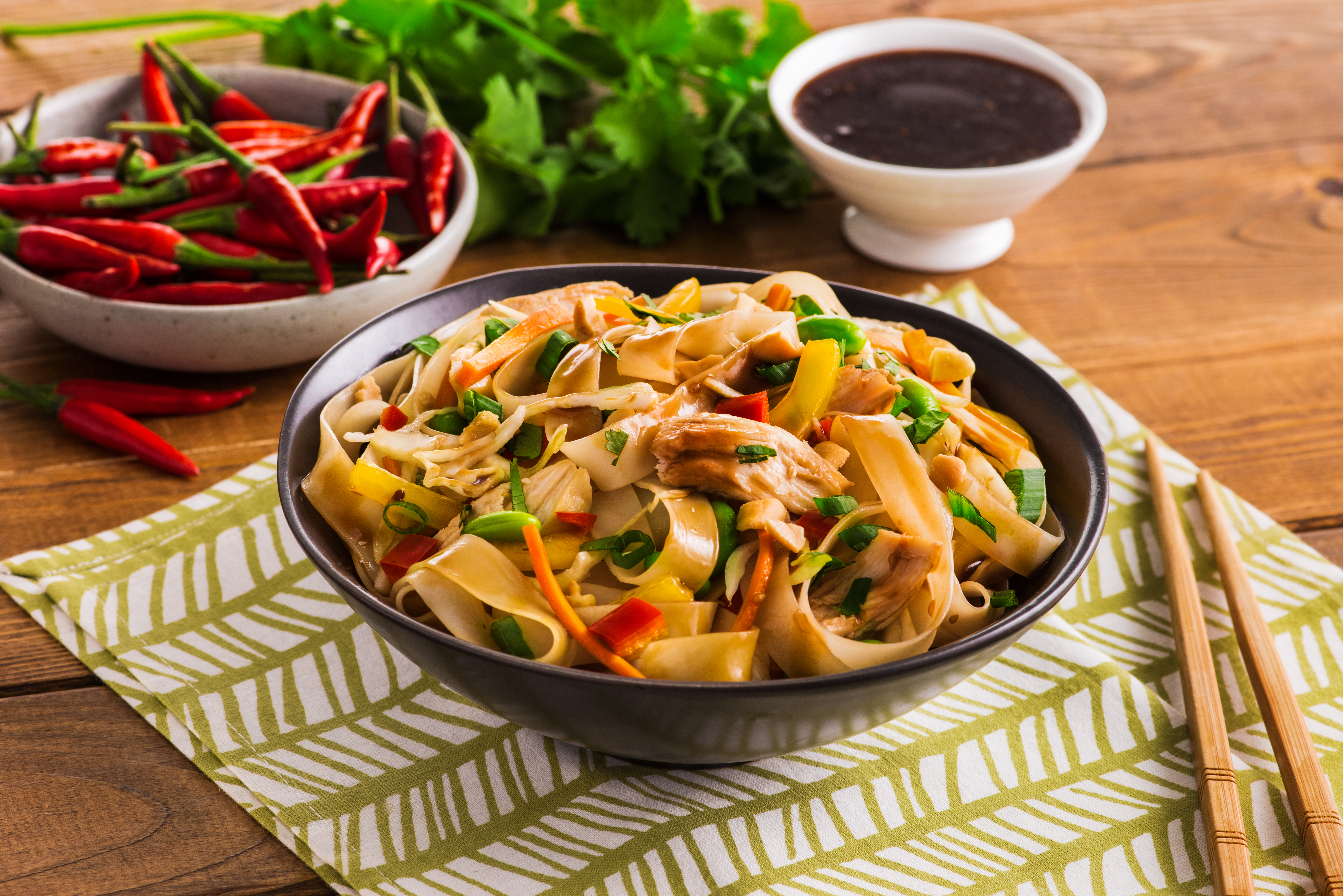 Asian Chicken Rice Noodle Salad | RENEES | Canada | Recipes - Kraft Heinz