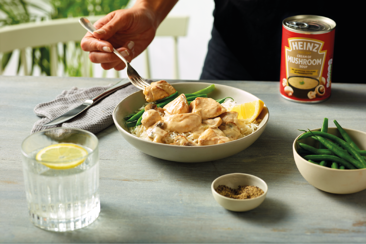 Chicken & mushroom stroganoff | Heinz